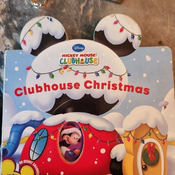 Disney book - Picture 3 of 8